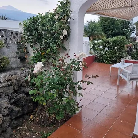 La Casa De Lucy & Karin Holiday home *