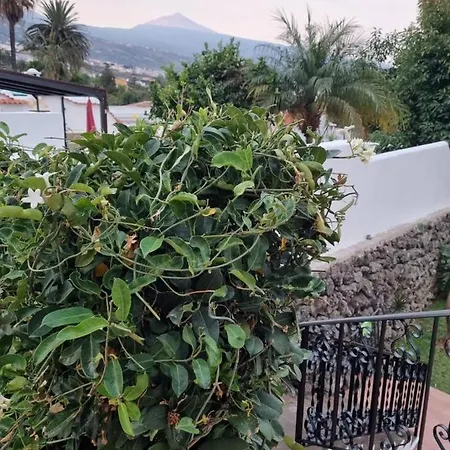 La Casa De Lucy & Karin Holiday home