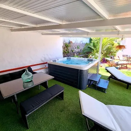 Holiday home La Casa De Lucy & Karin